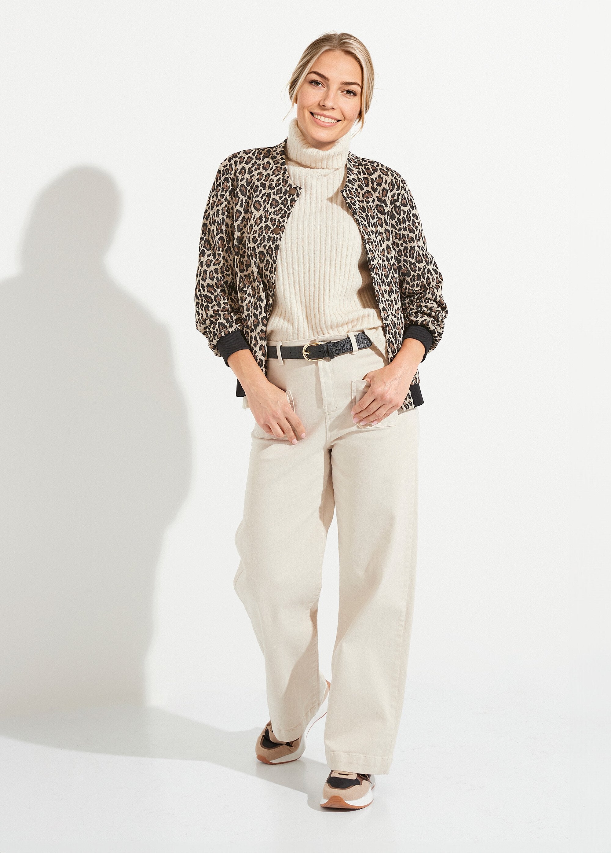Bomber-style_animal_skin_print_snap-fastening_jacket_Beige_and_black_SF1_slim