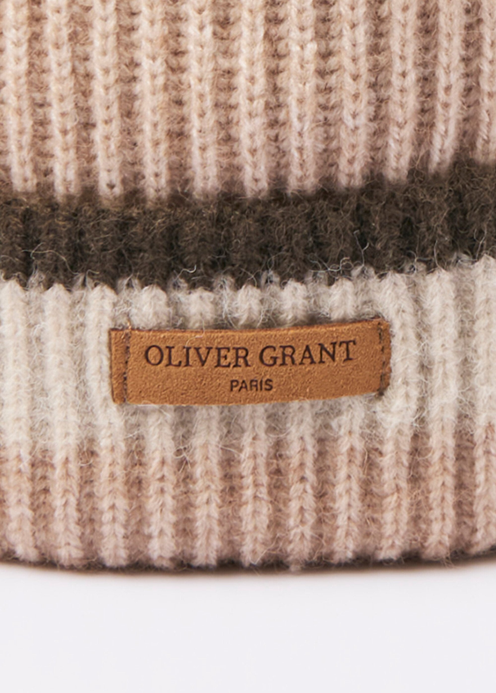Warm_knitted_hat_with_fleece_interior_Beige_DE2_slim