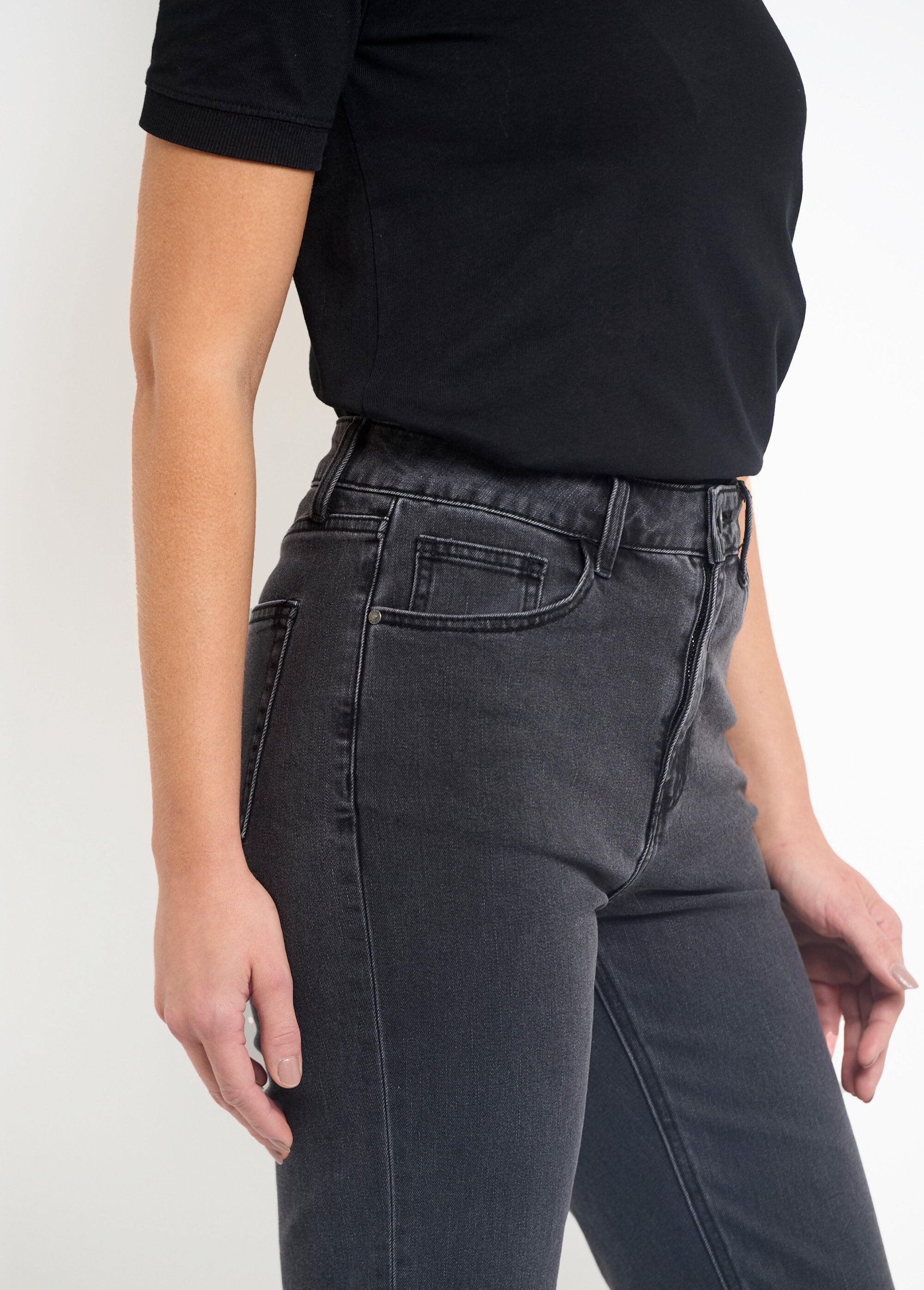 5-pocket_jeans,_7/8_length,_frayed_hem_Gray_DE1_slim