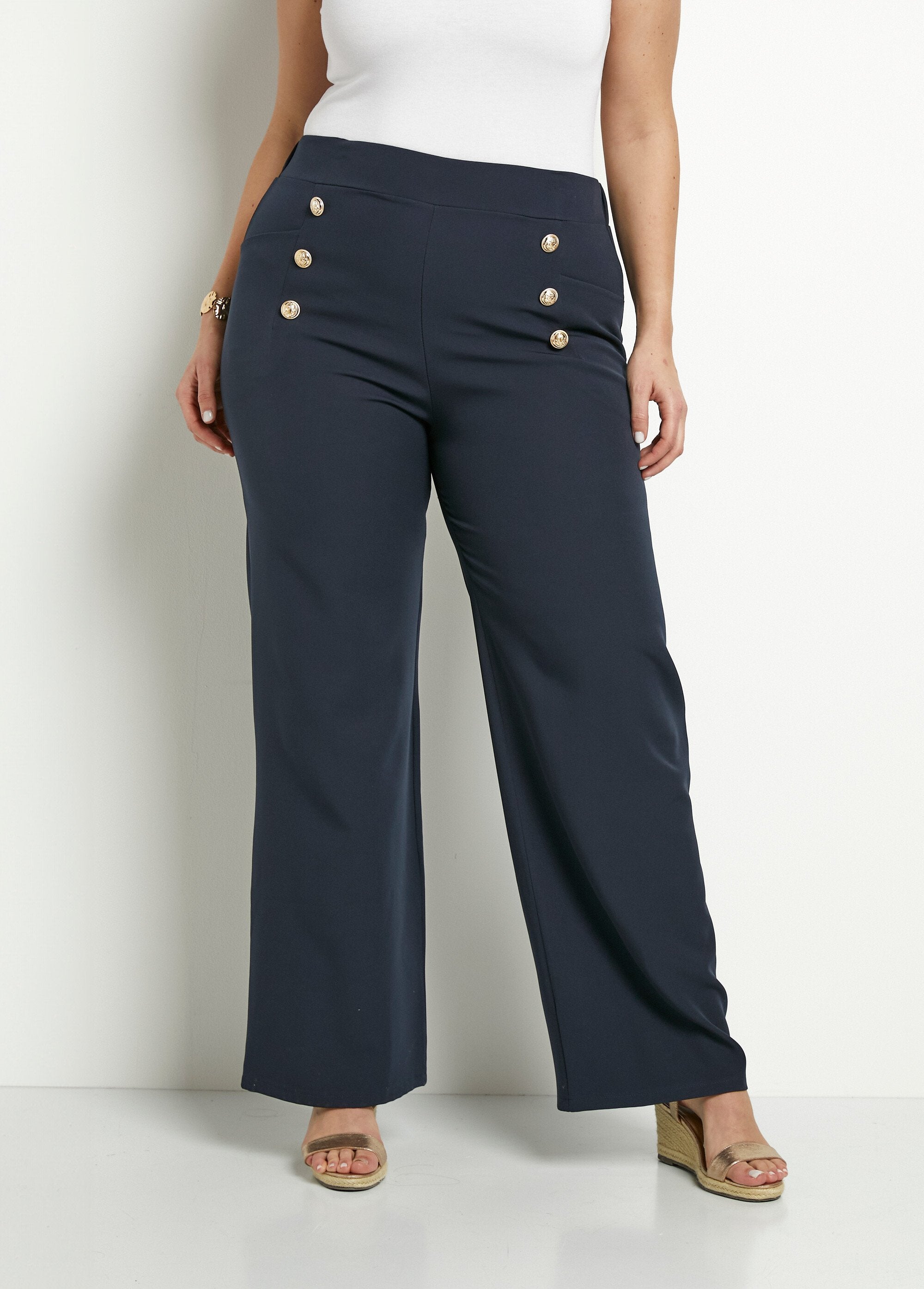 Bridge_effect_pants_with_elasticated_waistband_at_the_back_Marine_FA1_curvy