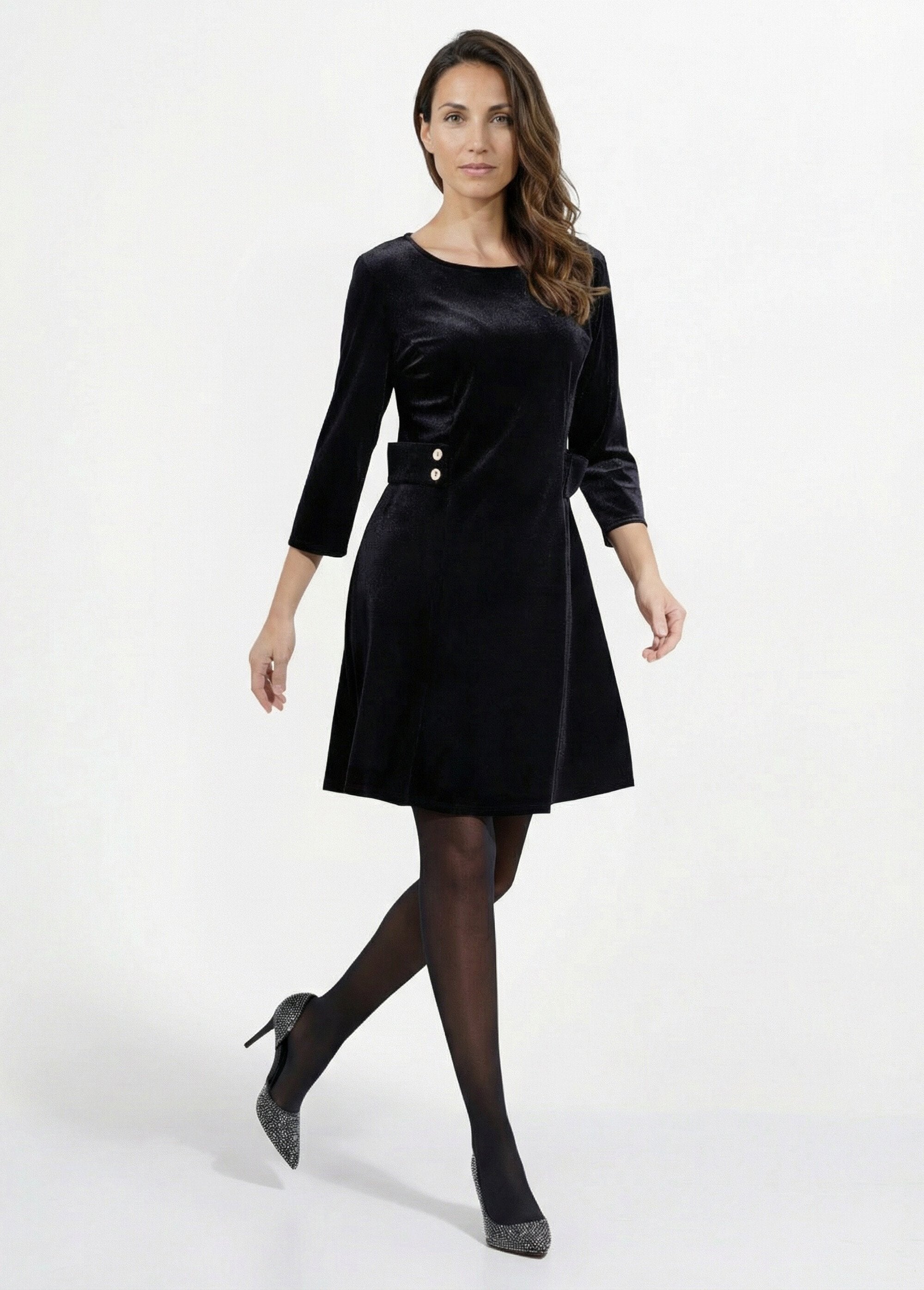 Velvet_dress_with_a_round_neck_and_defined_waist_Black_SF1_slim