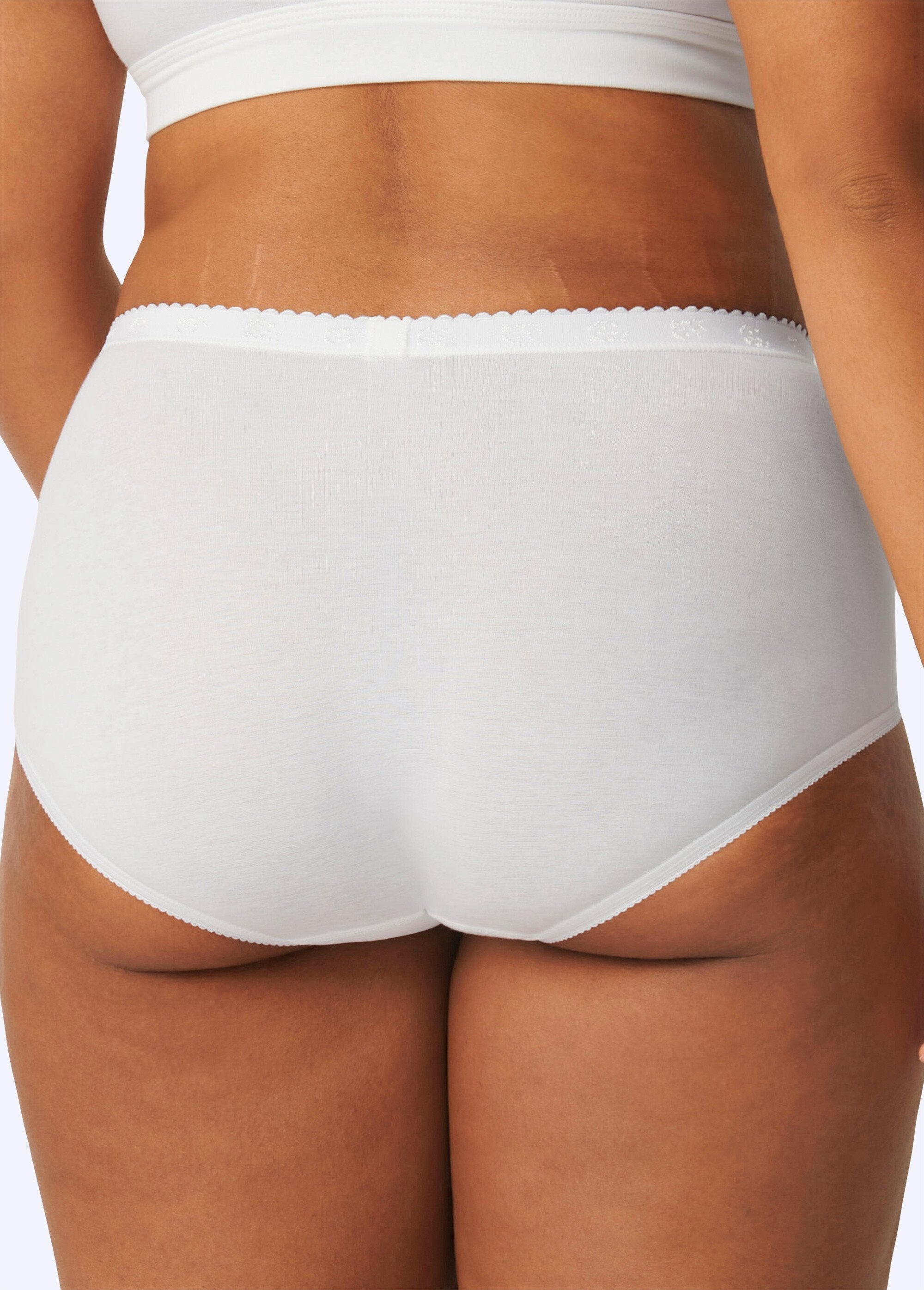 Chic_maxi_panties_White_DO1_slim