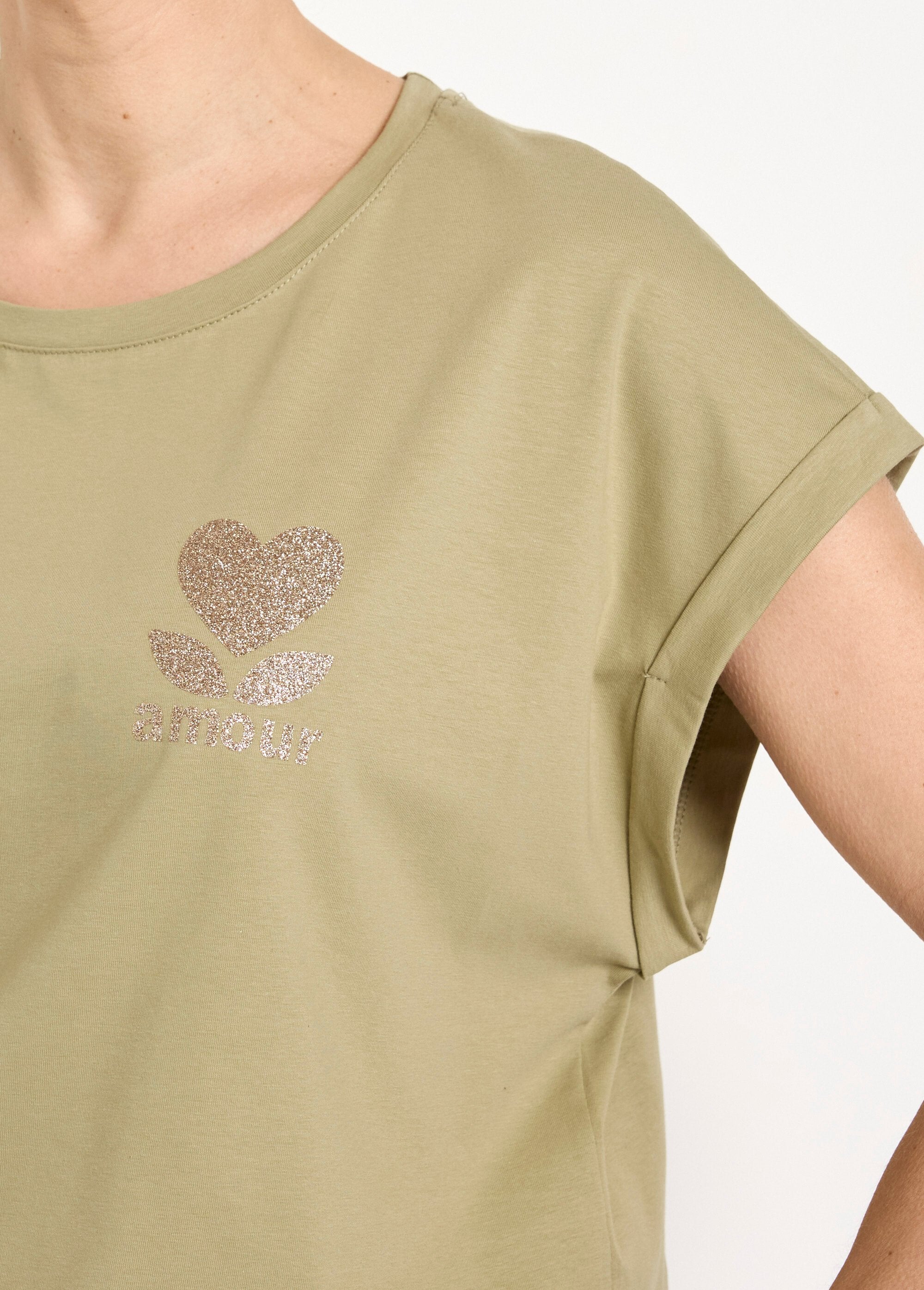 Short-sleeved_T-shirt_with_glittery_message_Khaki_DE1_slim