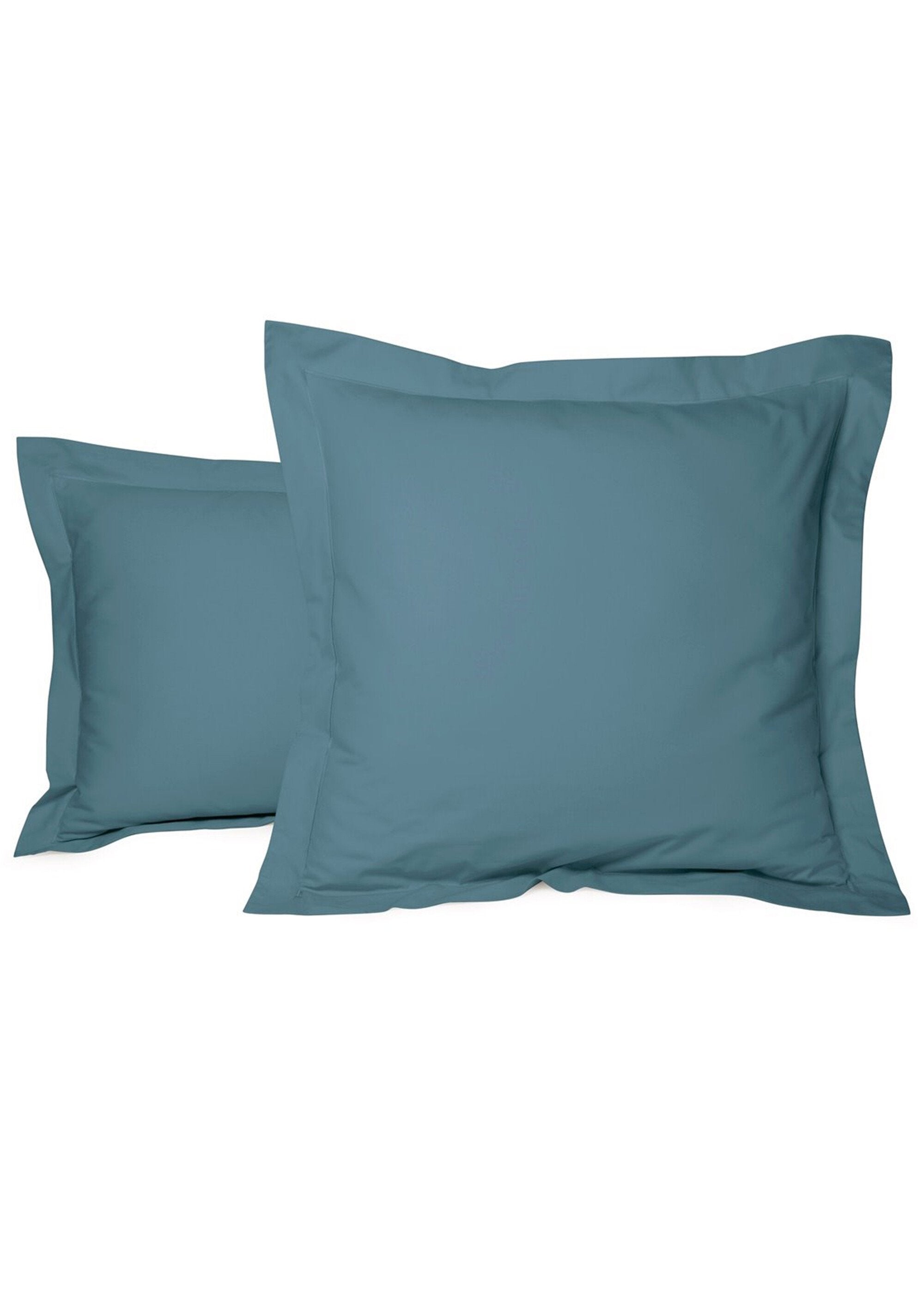 Plain_cotton_percale_pillowcase_Celadon_FA1_slim
