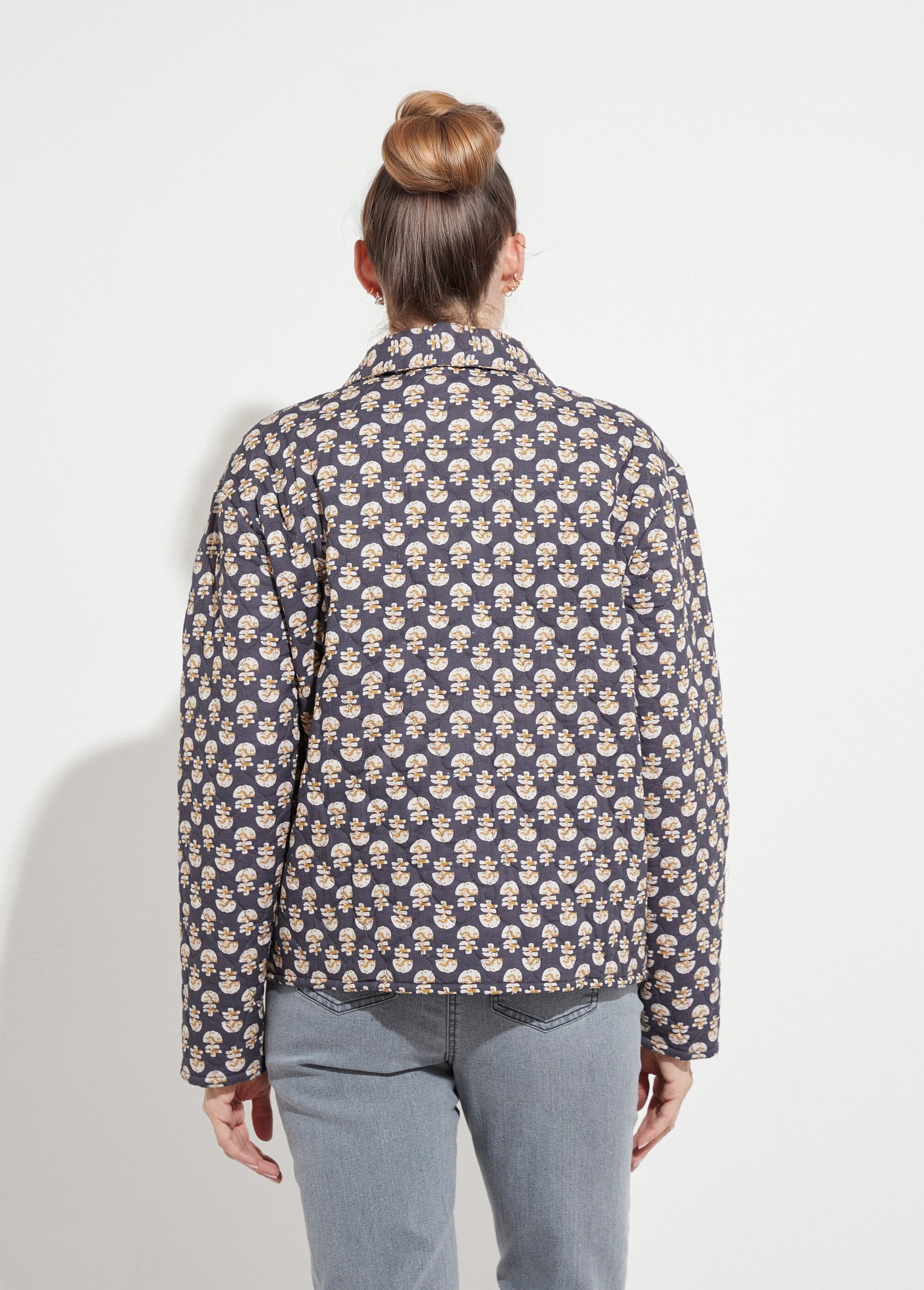 Printed_quilted_button-down_jacket_Gray_DO1_slim