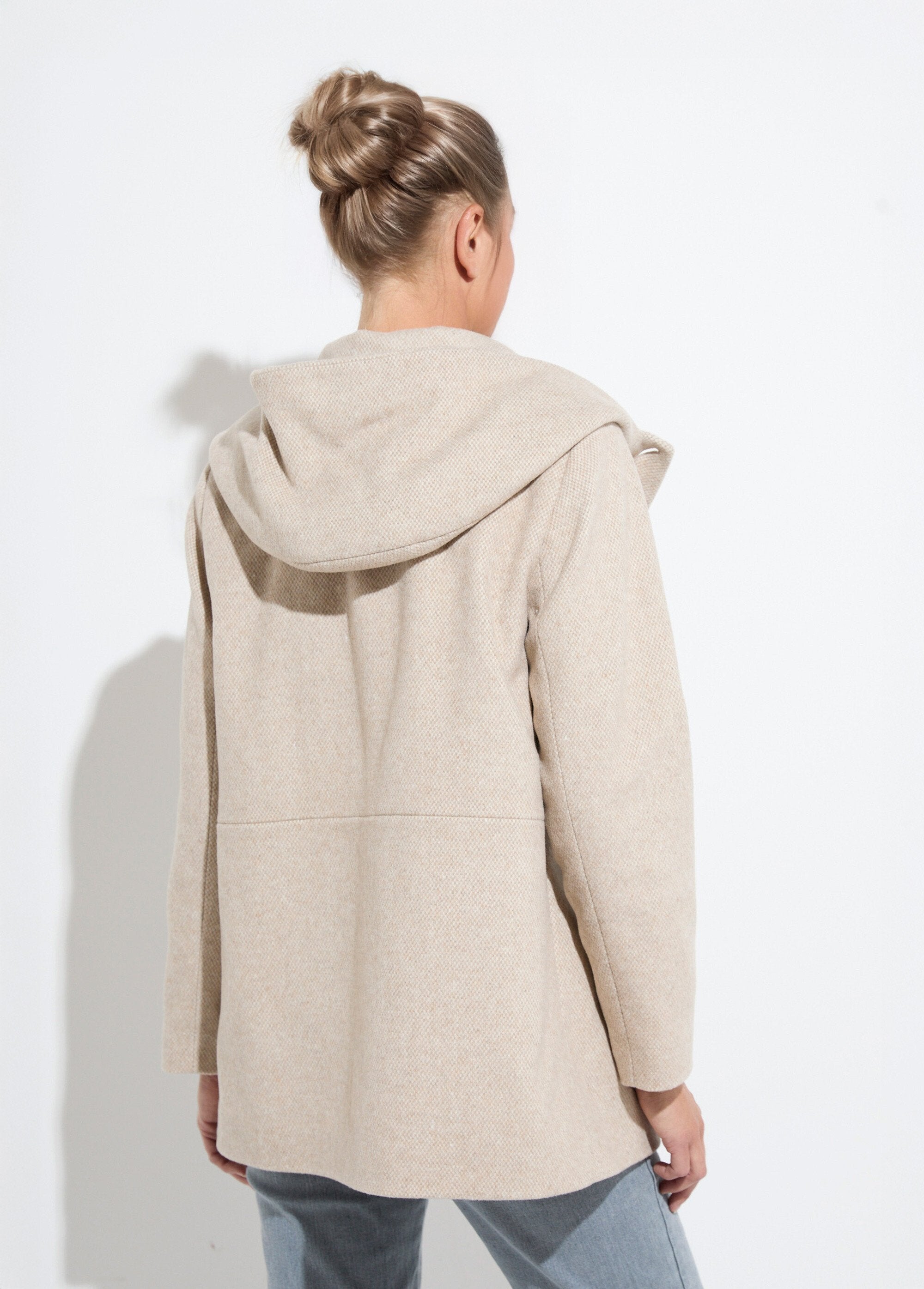 Double-breasted_tweed_wool_coat_jacket_with_hood_Beige_DO1_slim