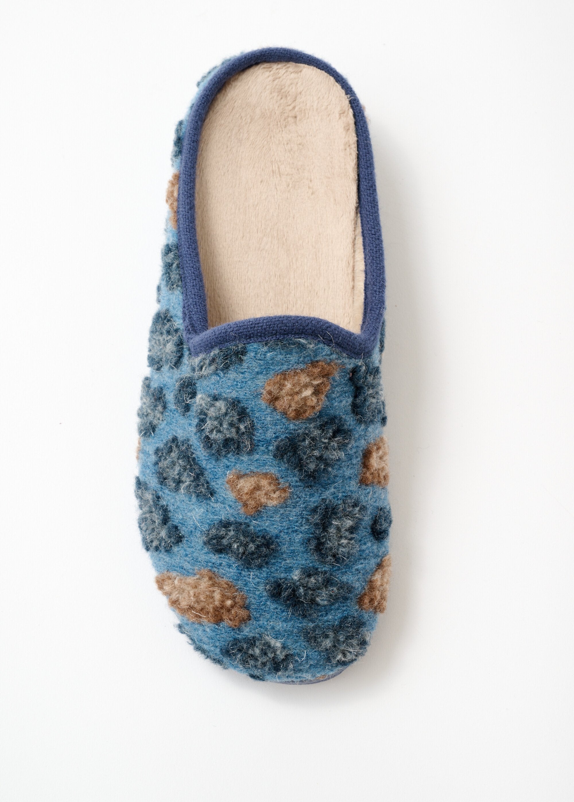 Comfort_width_mule_slipper_Blue_OV1_slim