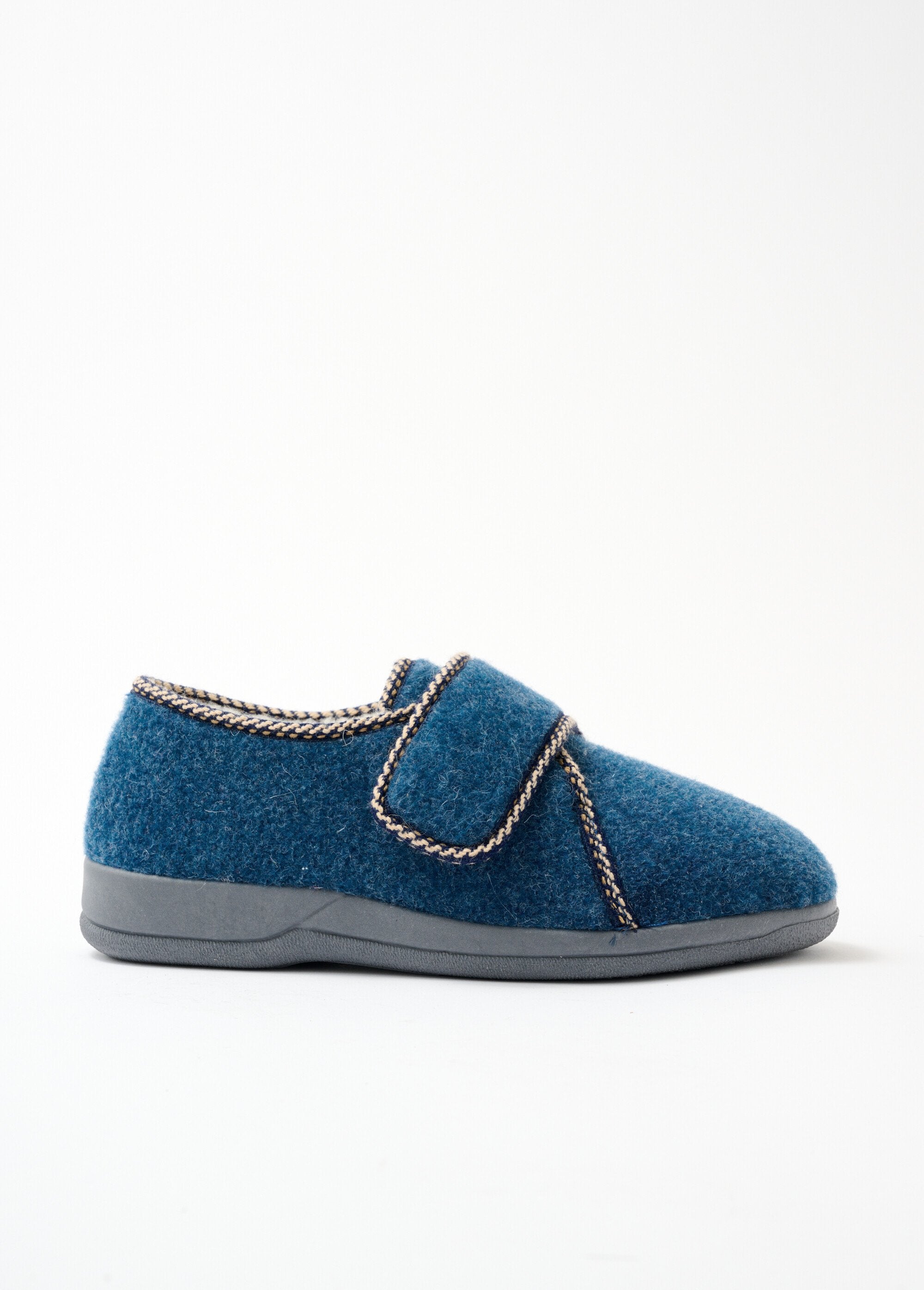 Velcro_slippers_with_comfort_width_and_fur_lining_Blue_jeans_DR1_slim