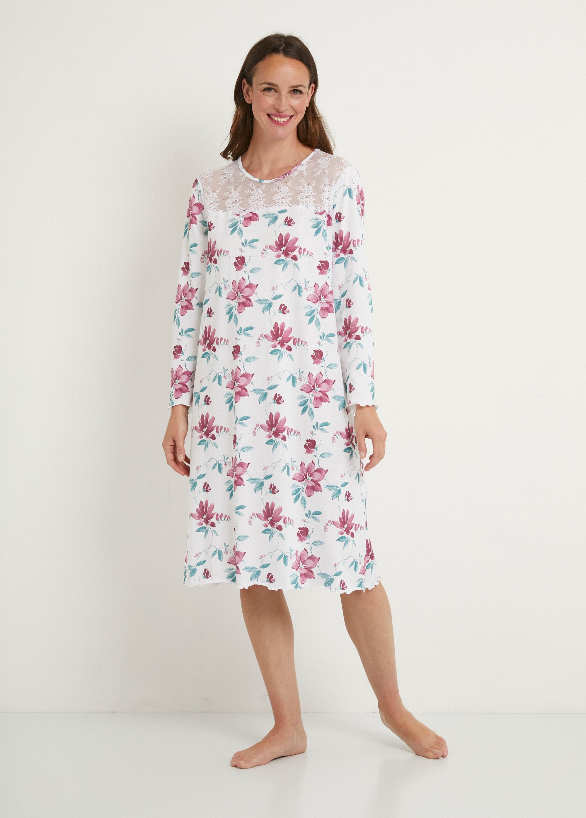 Mid-length_cotton_and_lace_nightgown_Pink_print_FA1_slim