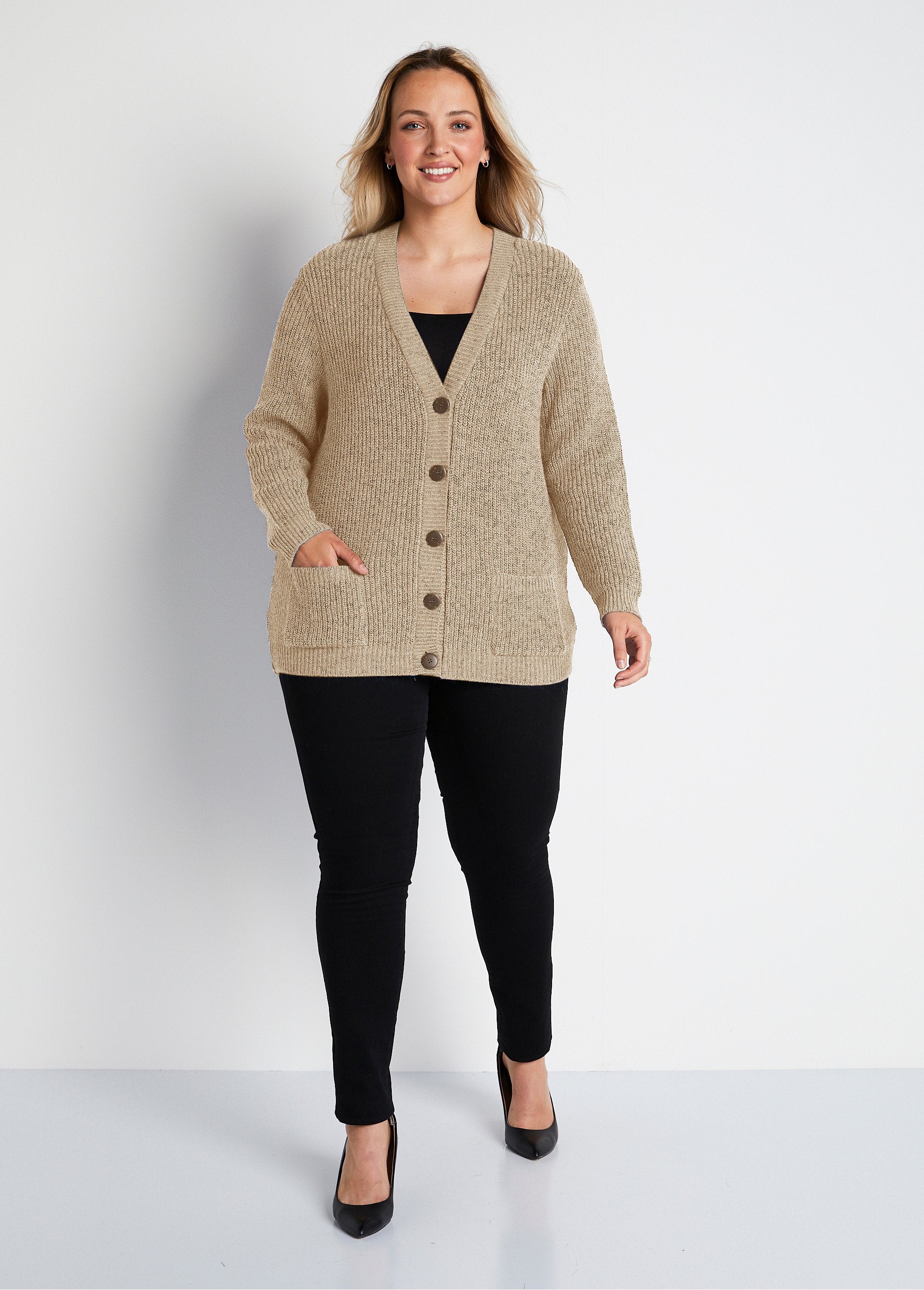 Mid-length_buttoned_cardigan_with_beaded_knit_and_wool_Beige_SF1_curvy