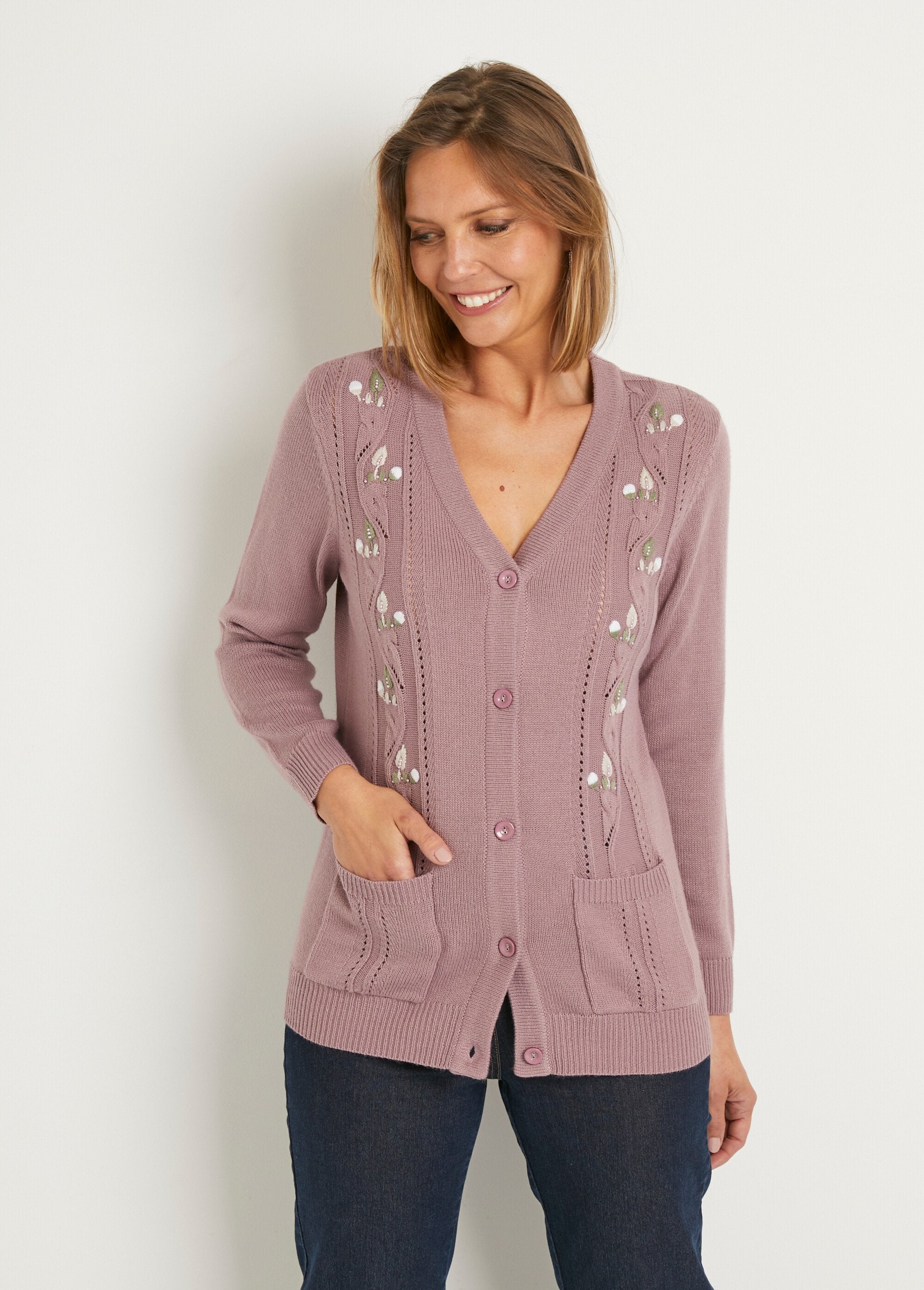 V-neck_beaded_embroidered_buttoned_long_cardigan_Cyclamen_FA1_slim