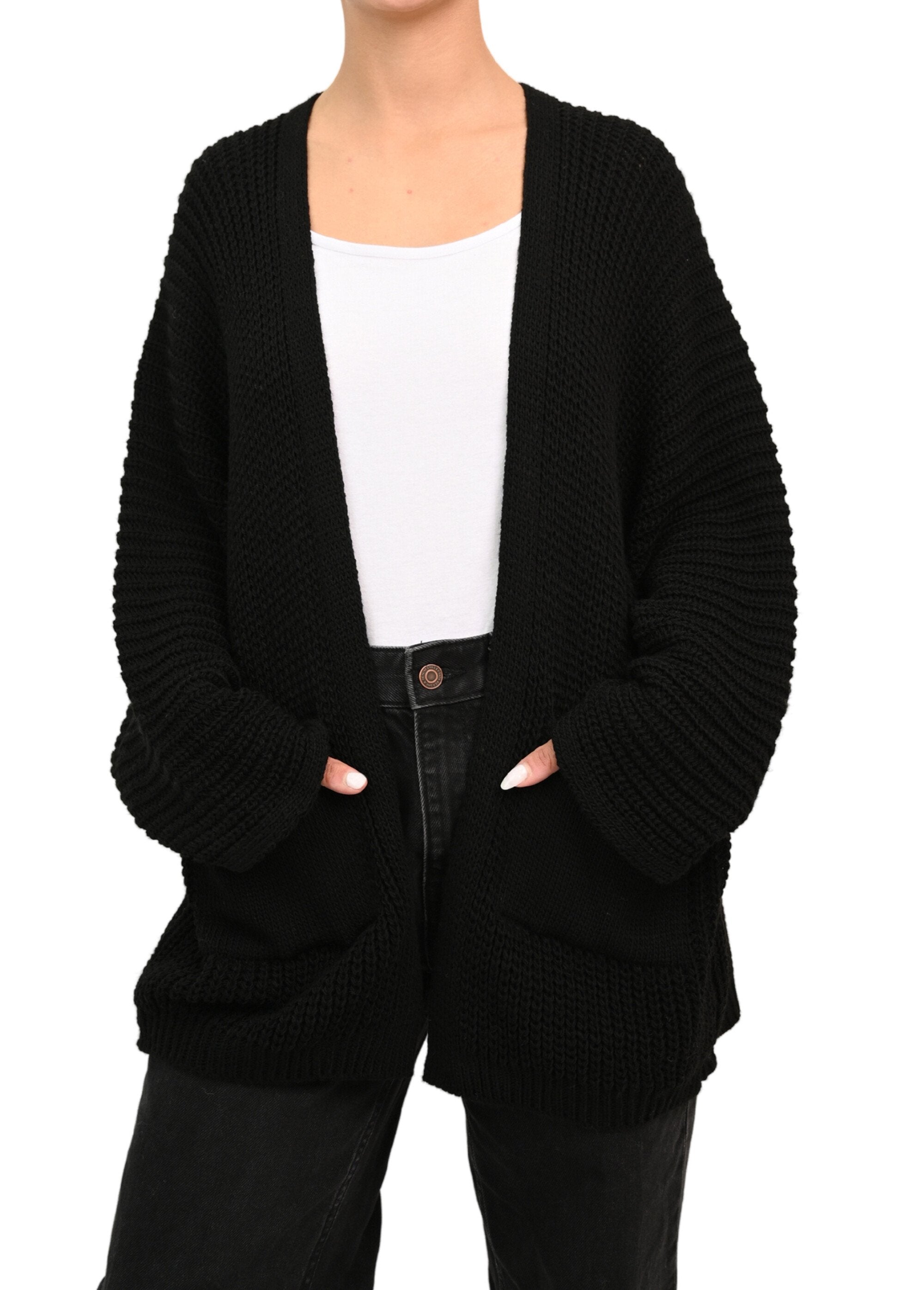 Long_knitted_vest_with_patch_pockets_Black_FA1_slim