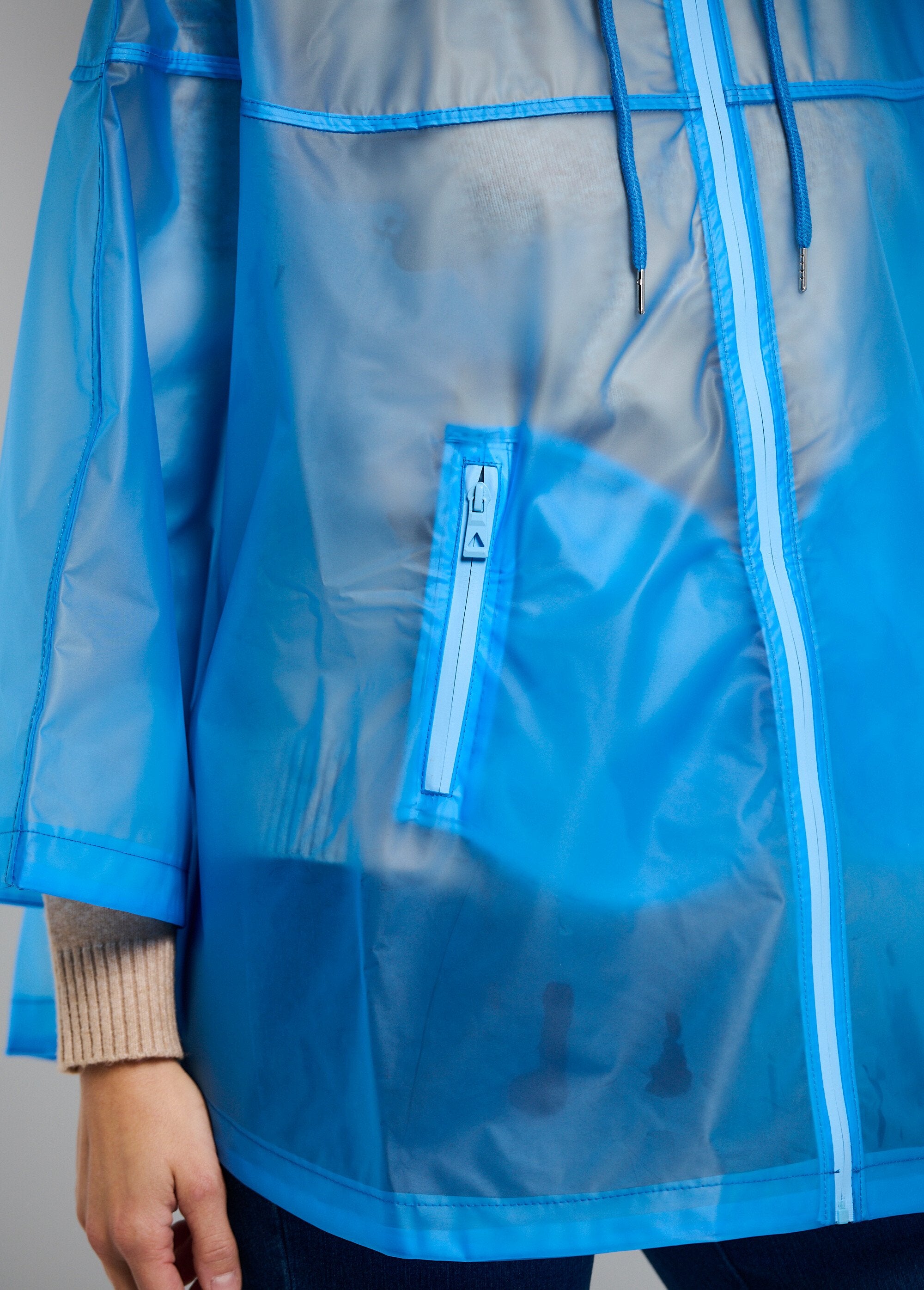 Fancy_transparent_windbreaker_Transparent_blue_DE2_slim