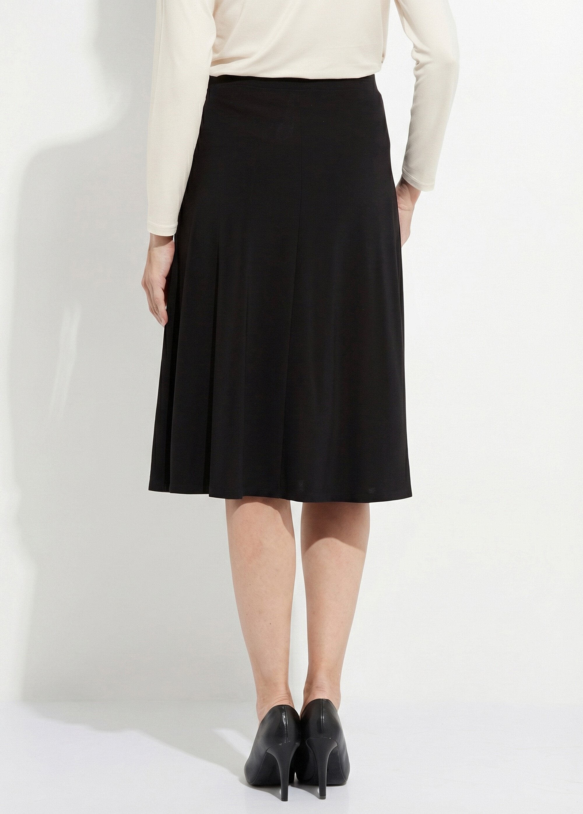 Mid-length_plain_knit_flared_skirt_with_bridge_Black_DO1_slim