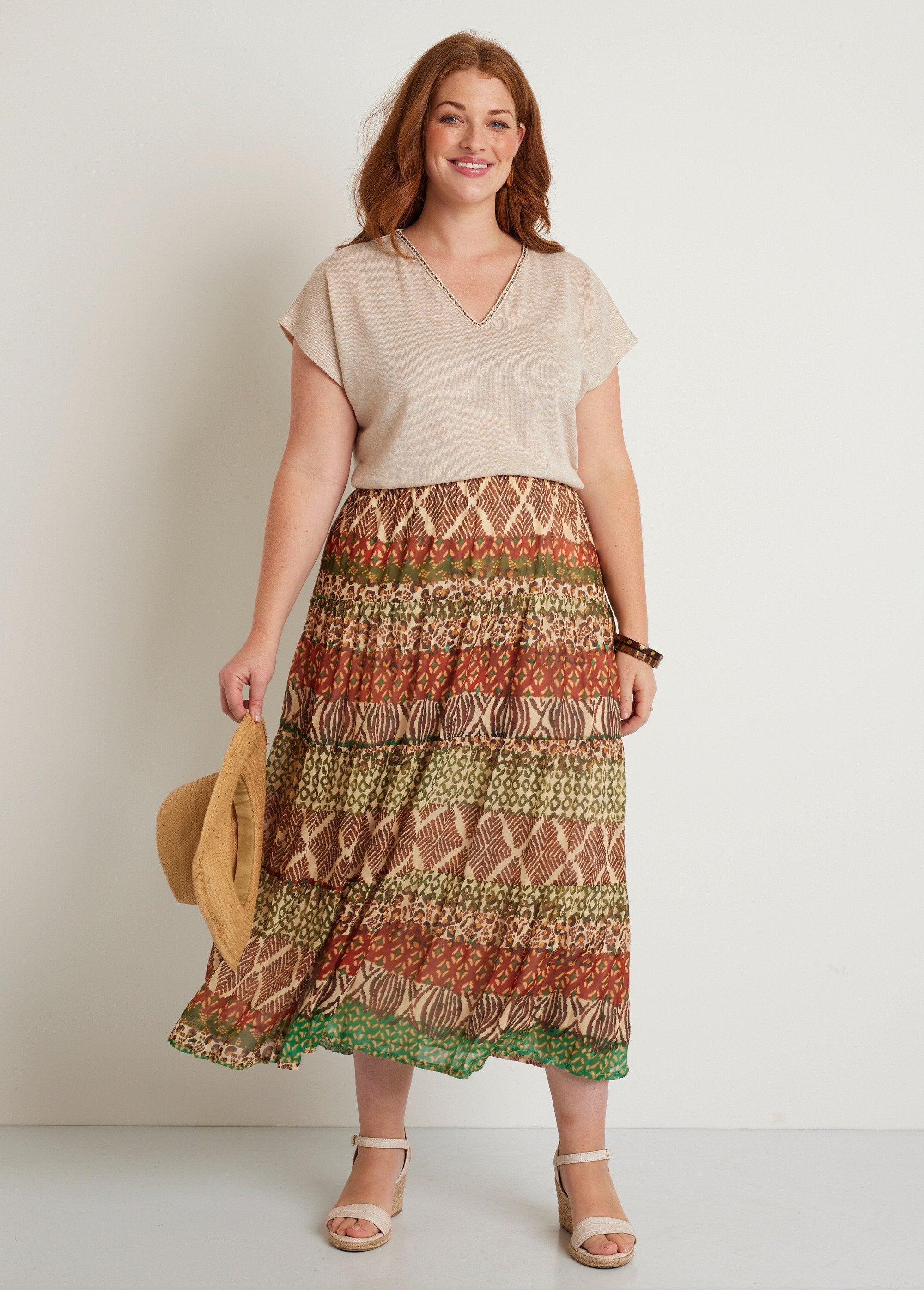 Long_flared_skirt_with_printed_veil_Brown_and_green_SF1_curvy