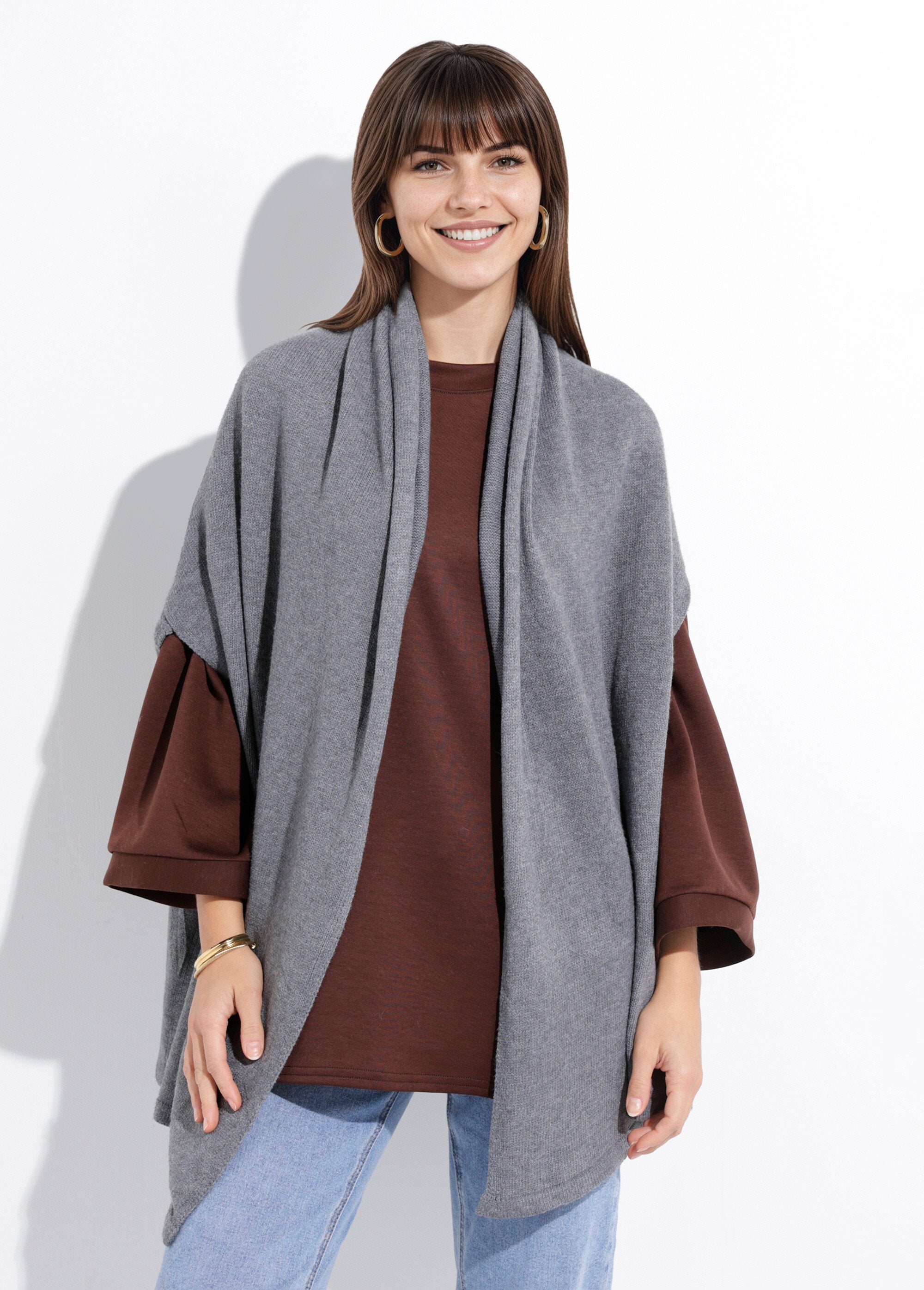Warm_knitted_poncho_cape_with_wool_Gray_FA1_slim