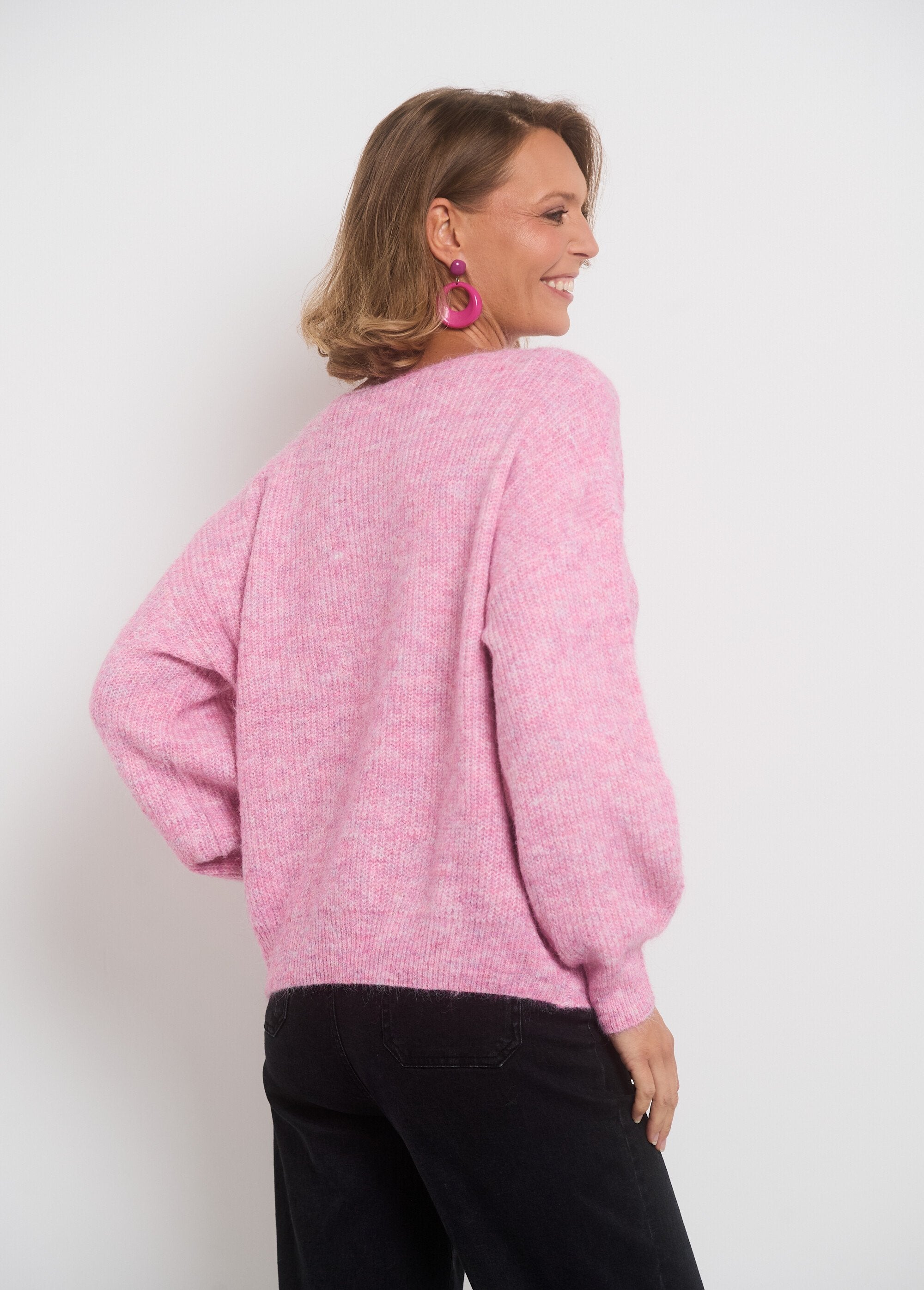 Warm_boat_neck_sweater_with_dropped_shoulders_Pink_DO1_slim