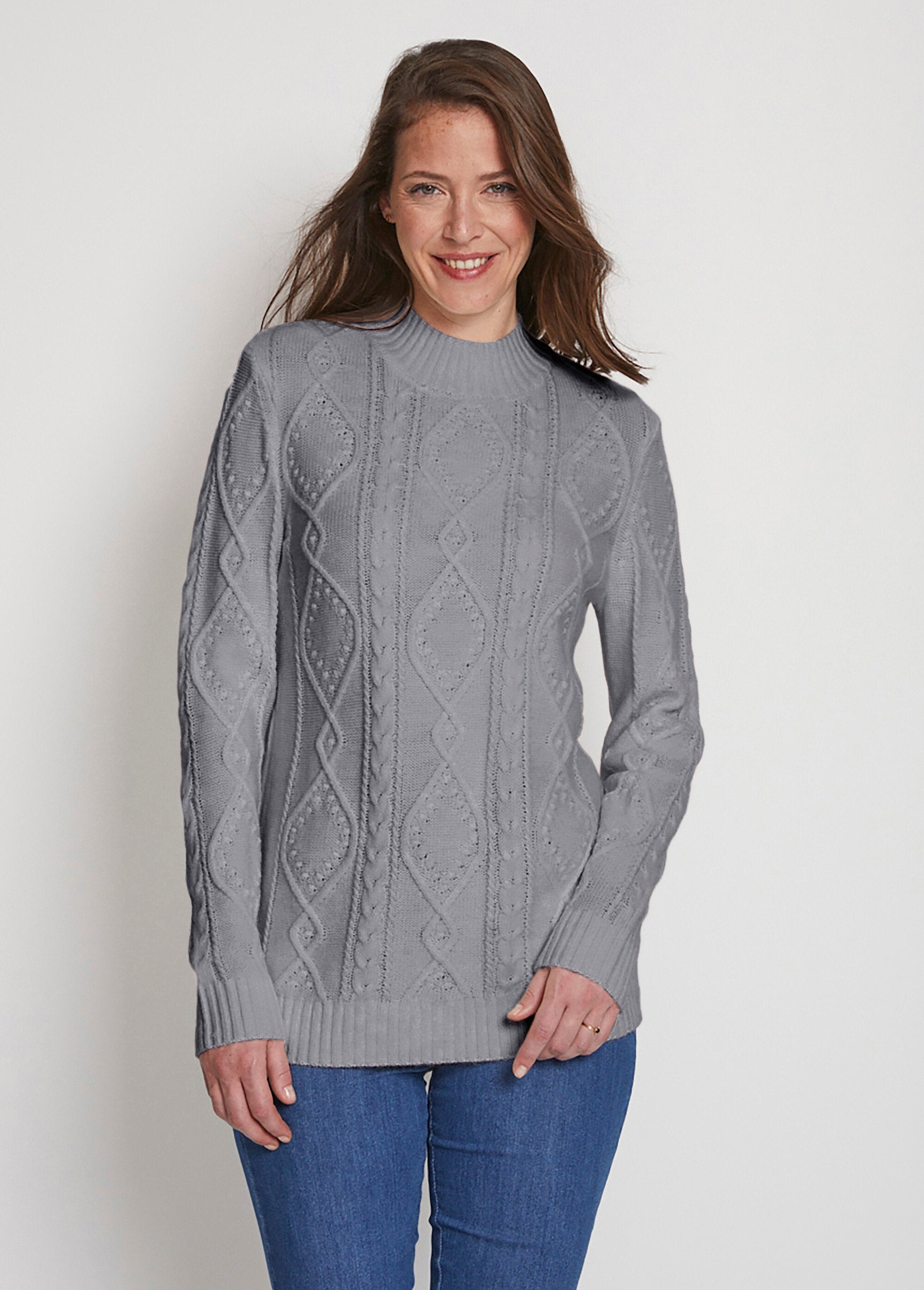 Short_warm_sweater_with_cable_high_collar_Gray_FA1_slim