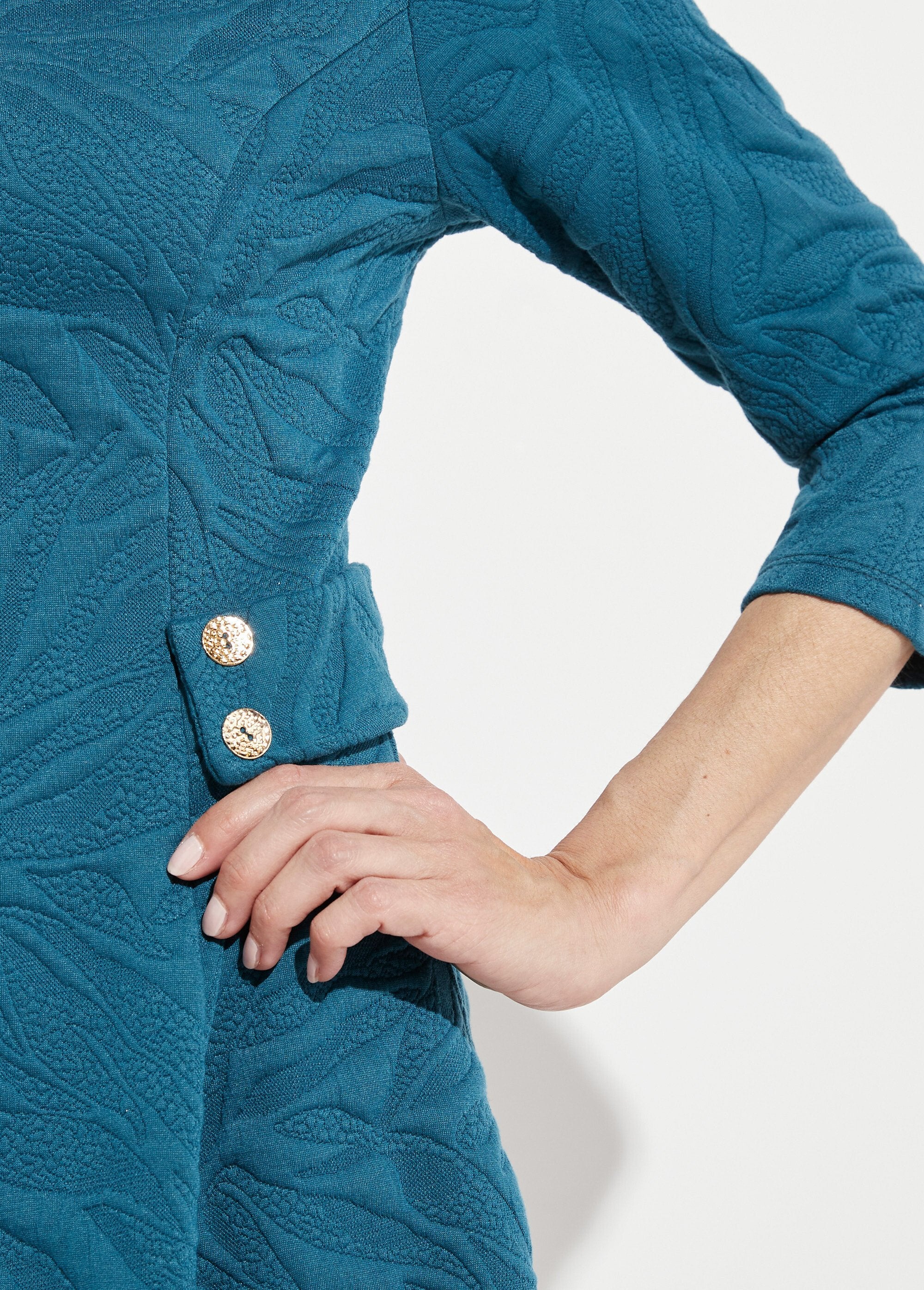 Robe_courte_galbée_jacquard_reliefé_Bleu_canard_DE3_slim
