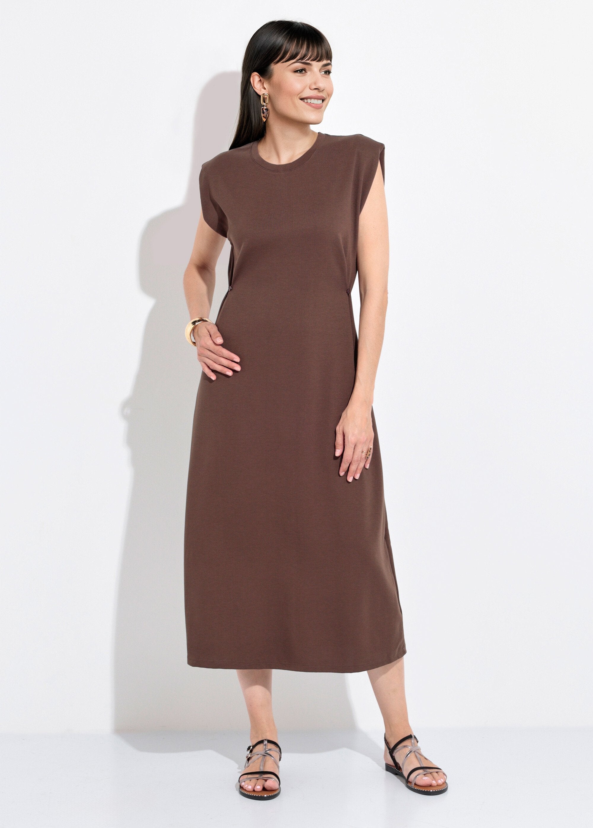 Long_plain_round_neck_T-shirt_dress_Brown_FA1_slim