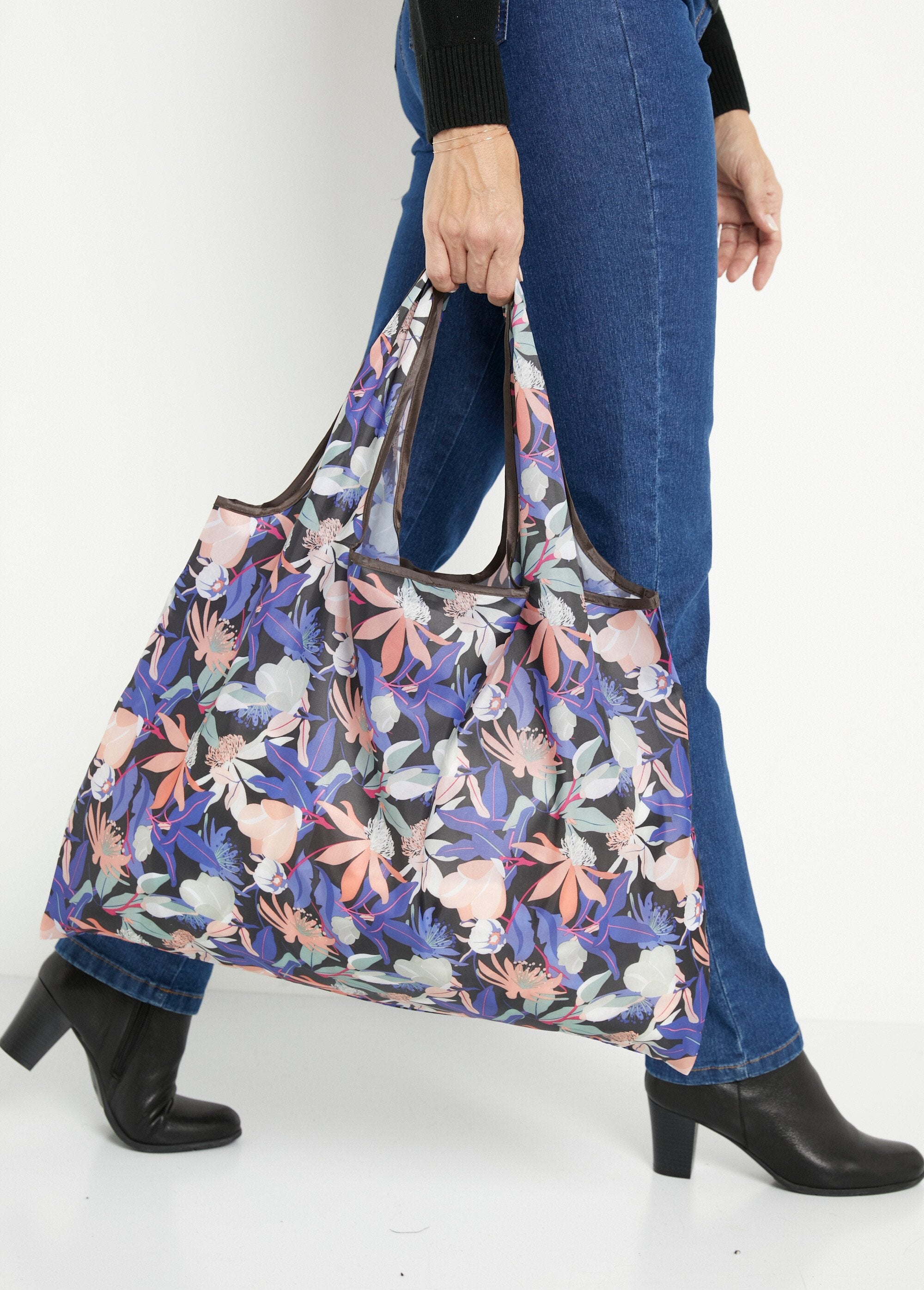 Sac_shopping_pliable_motif_fleuri_Imprime_fleur_FA1_slim