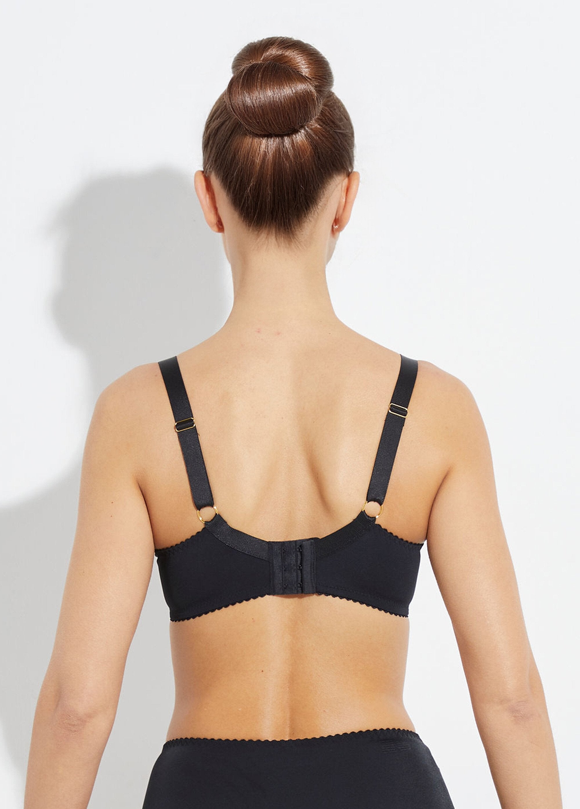 Soutien-gorge_avec_armatures_dentelle_Noir_DO1_slim