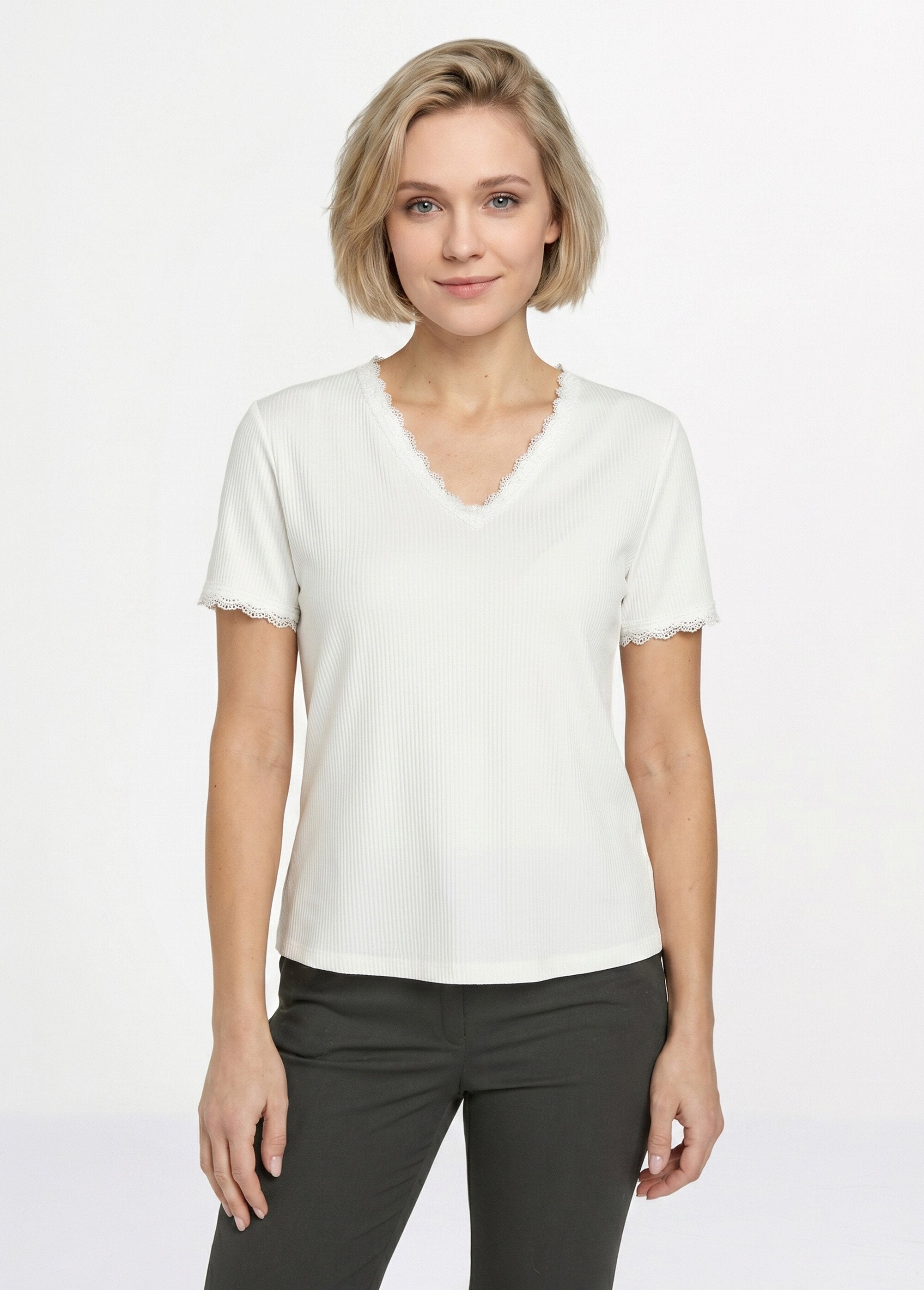 V-neck_t-shirt_with_fine_lace_ribbing_and_short_sleeves_White_FA1_slim