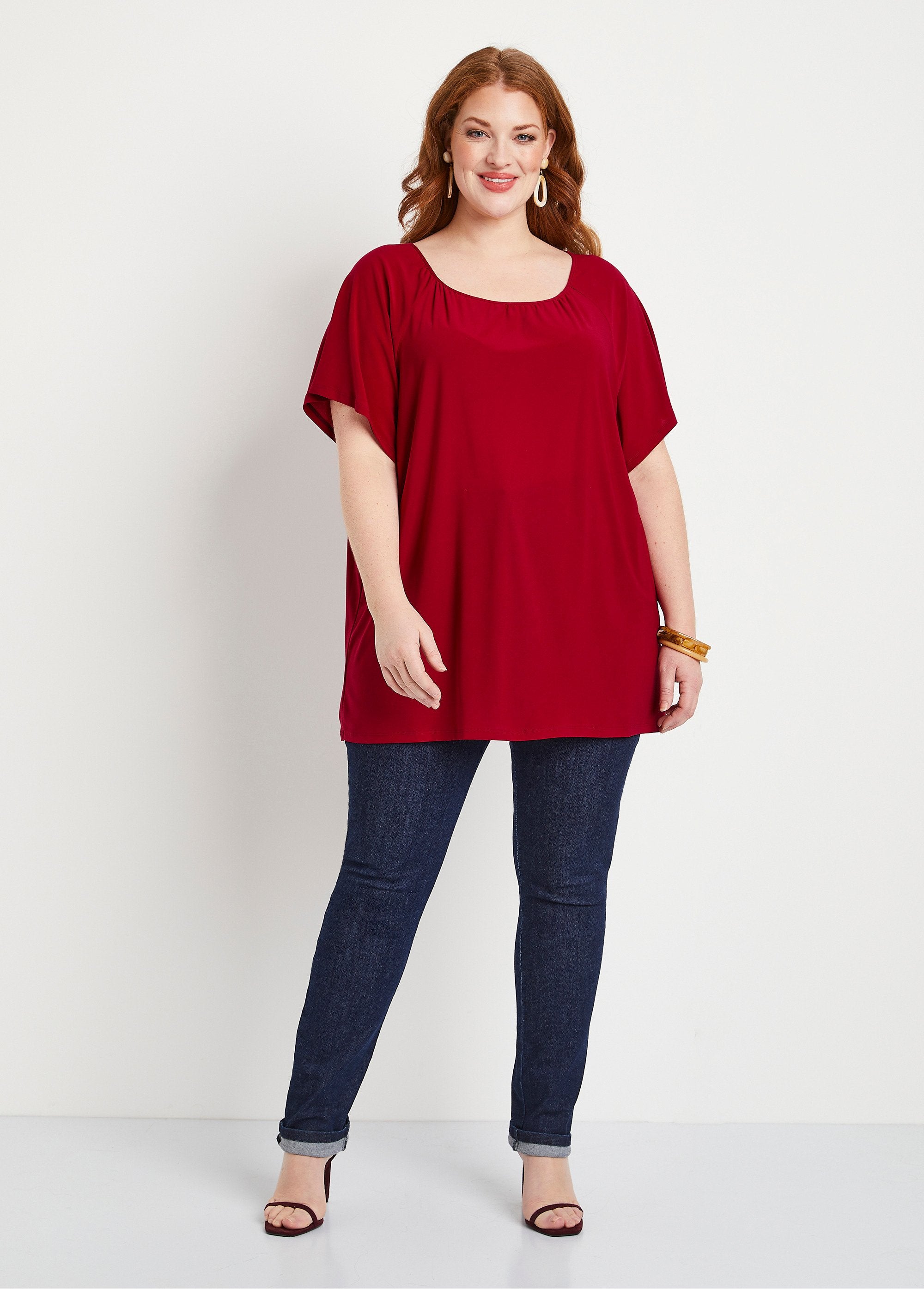 Long_loose_plain_or_floral_t-shirt_Plain_blackcurrant_SF1_curvy