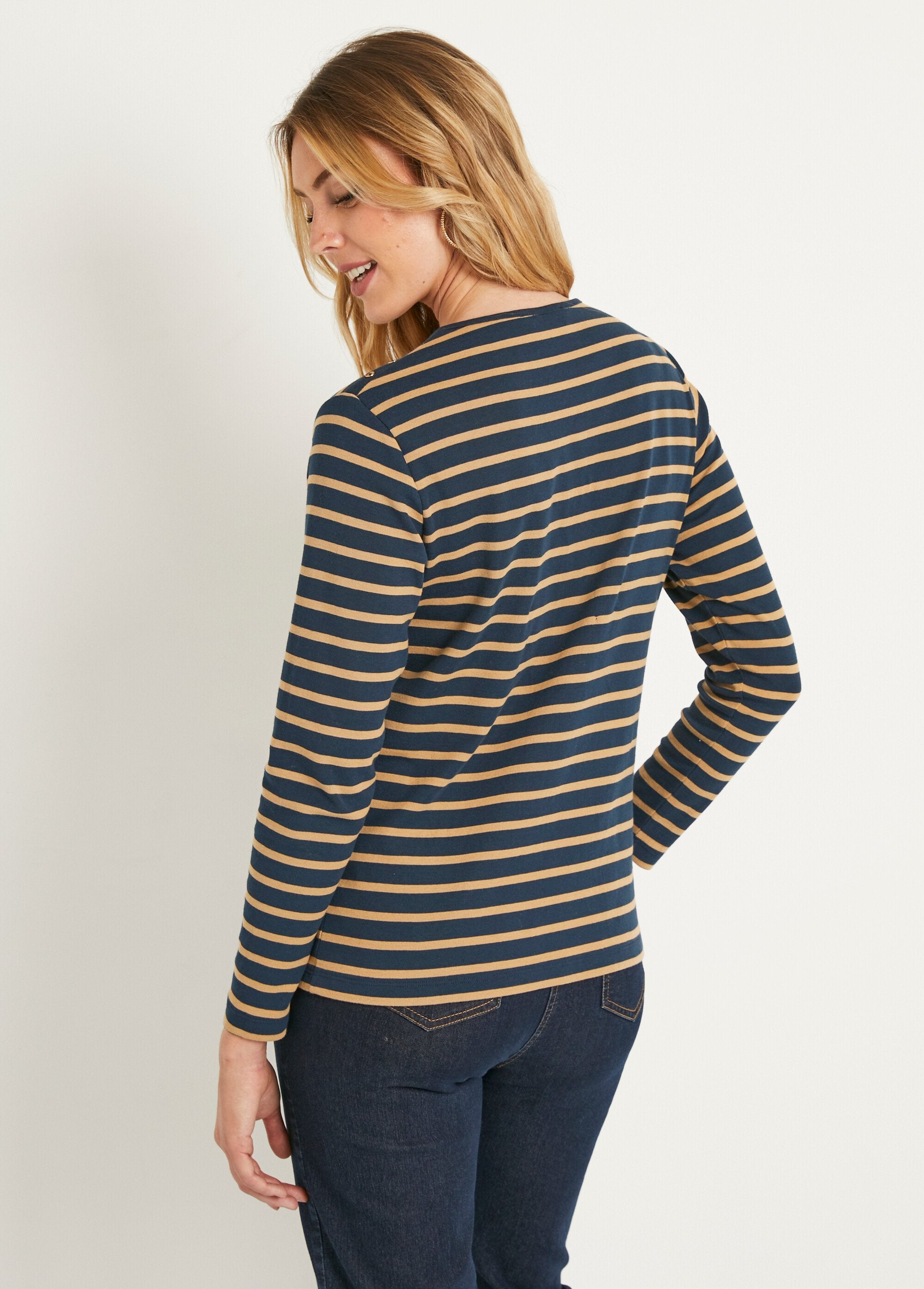 Long-sleeved_cotton_short_sailor_T-shirt_Navy_and_camel_DO1_slim