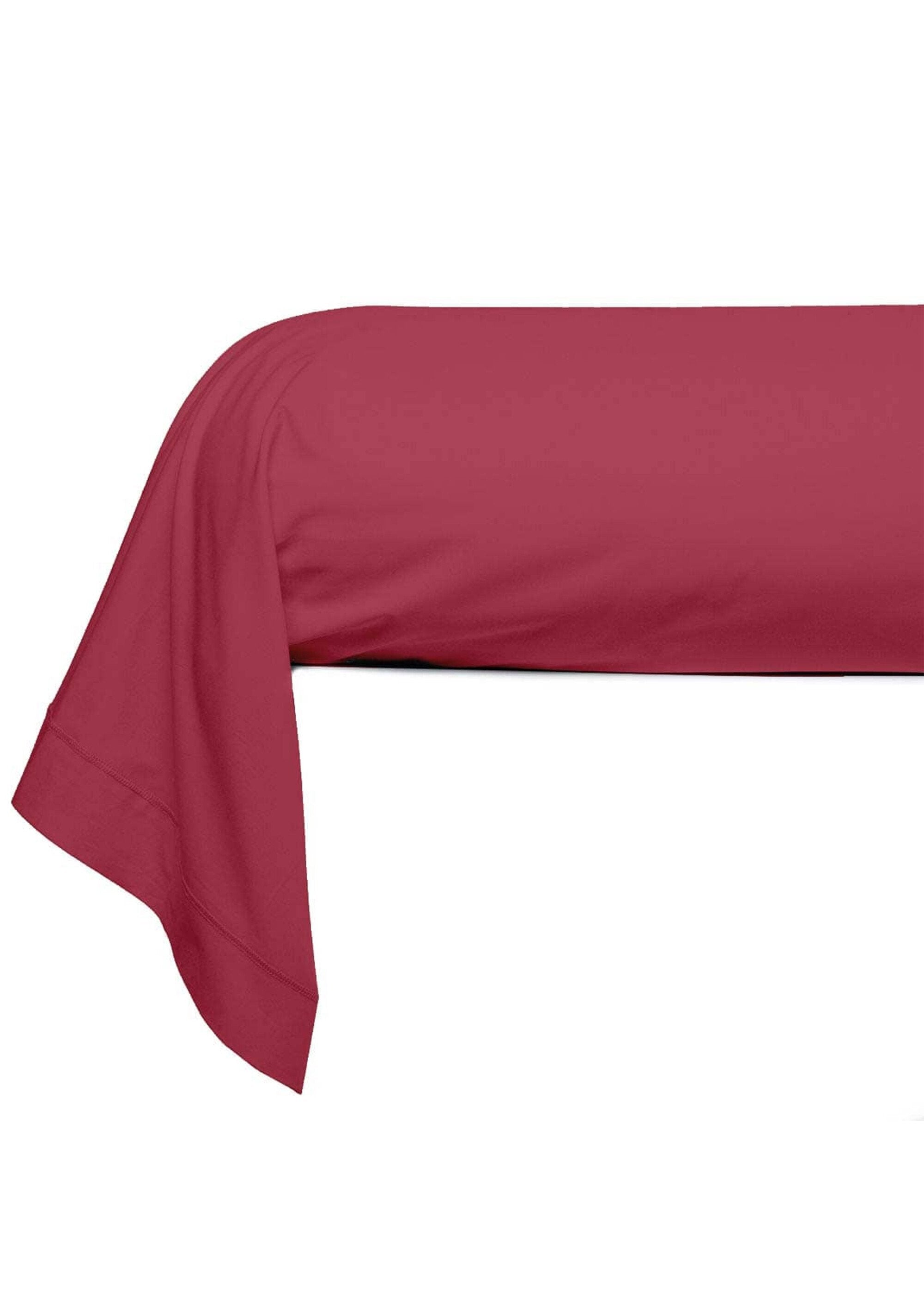 Pillowcase_-_Plain_Cotton_percale_Burgundy_FA2_slim