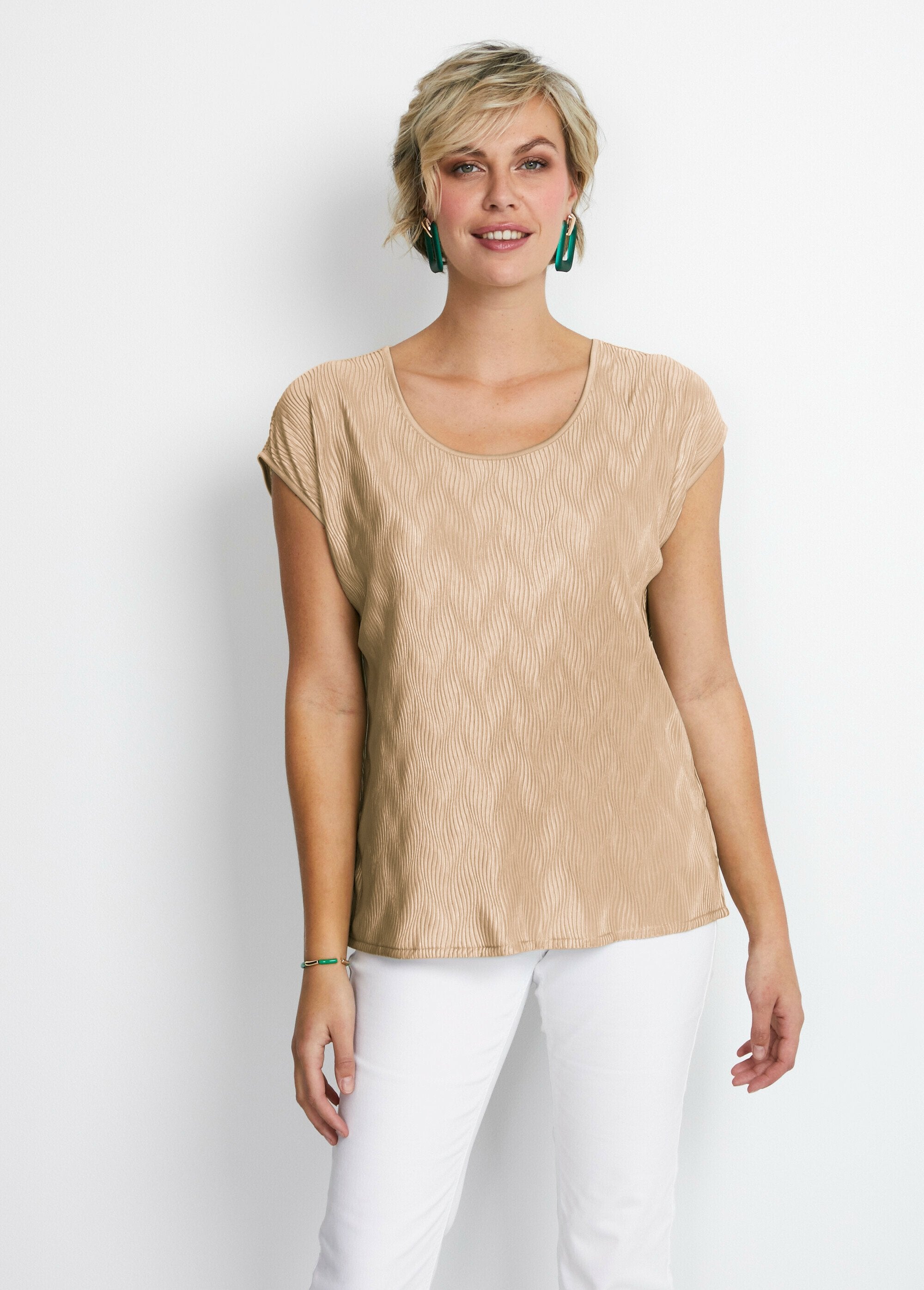 Satin_pleated_cropped_top_Beige_FA1_slim