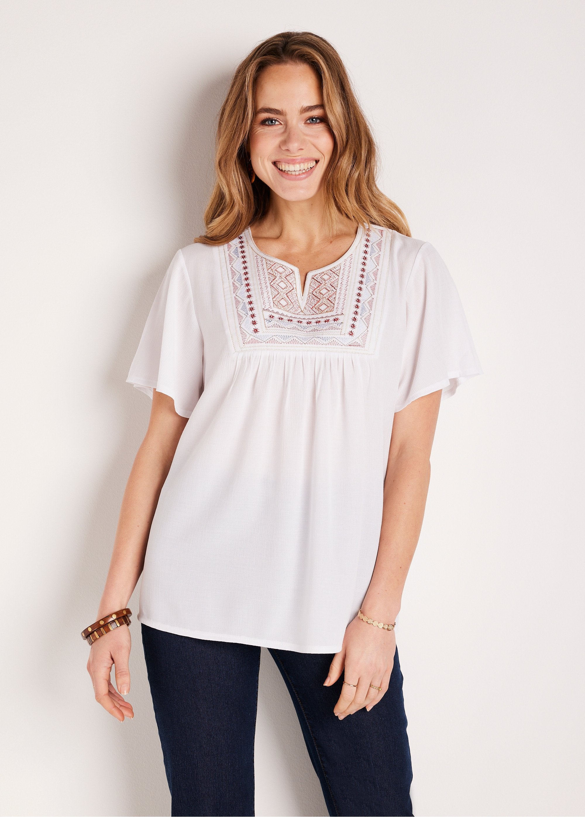 Long_embroidered_loose_tunic_White_FA1_slim