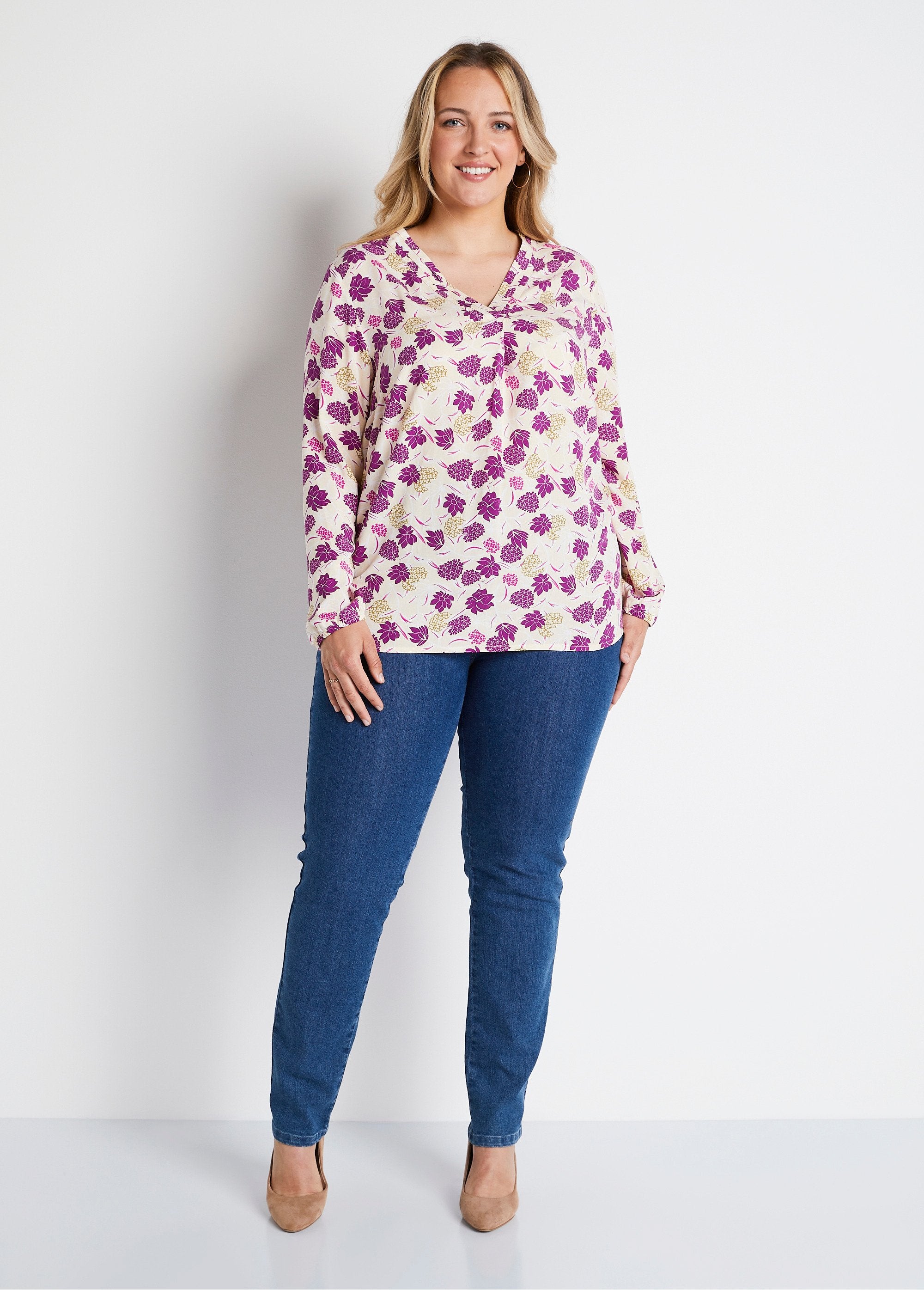 Loose_long_floral_print_tunic_Ecru_print_SF1_curvy